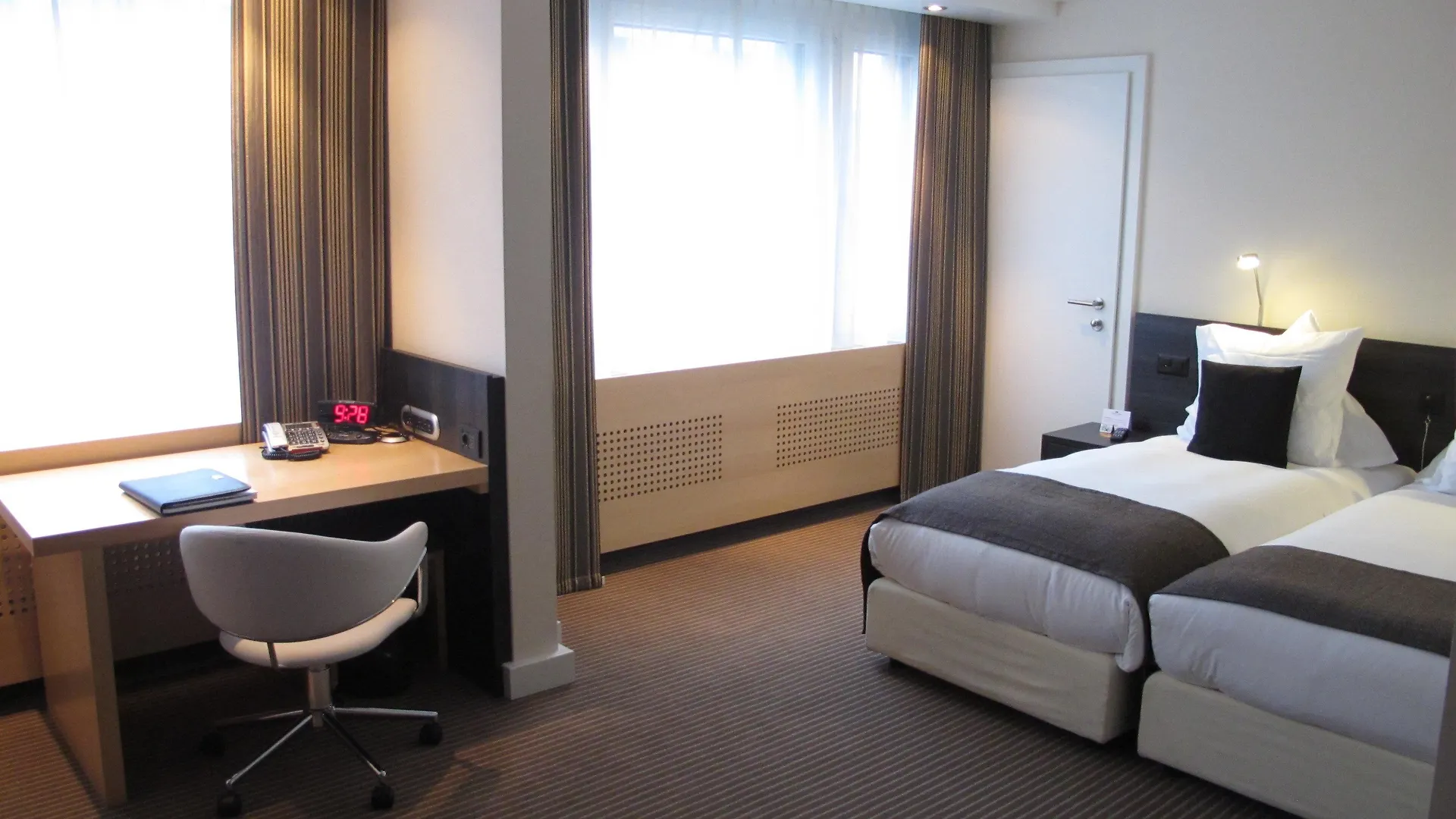 Hotel Crowne Plaza Zuerich By Ihg  Zurigo