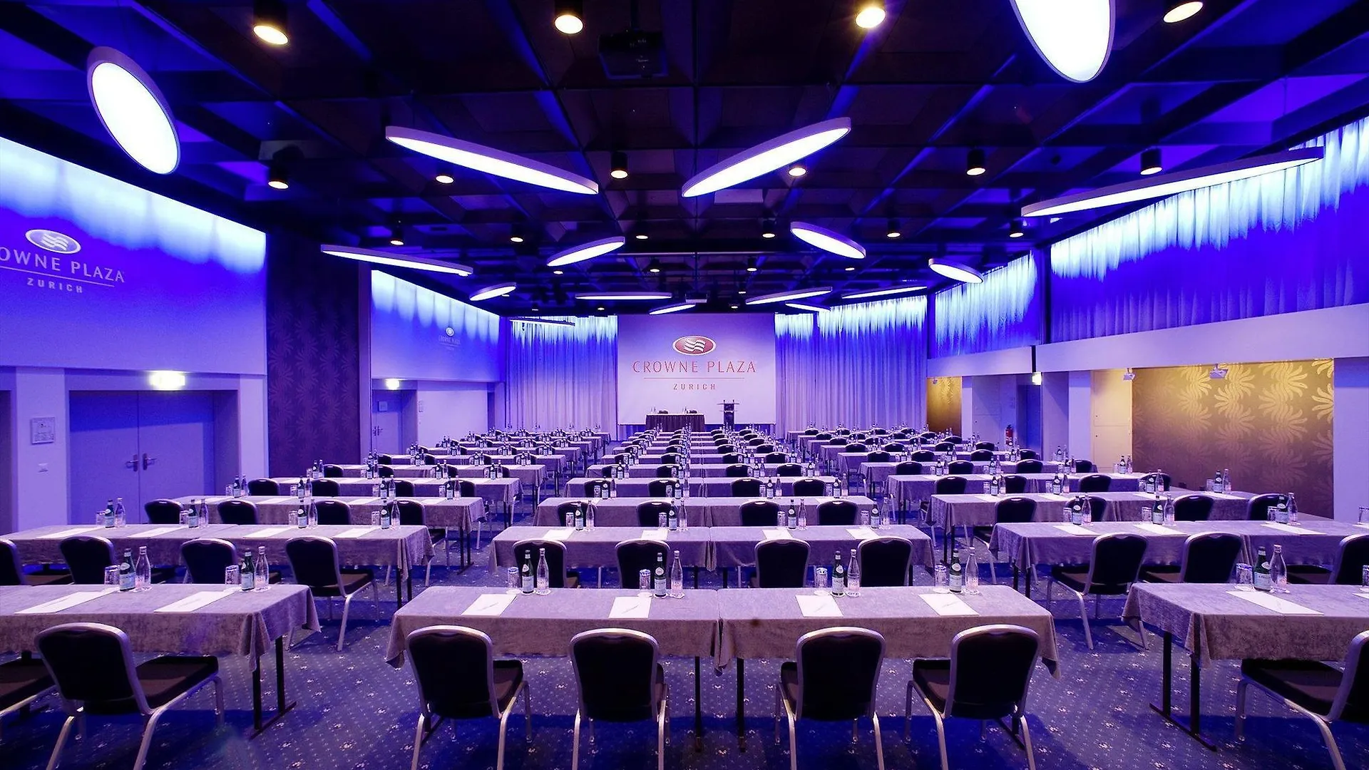 Crowne Plaza Zuerich By Ihg Otel  Zürih