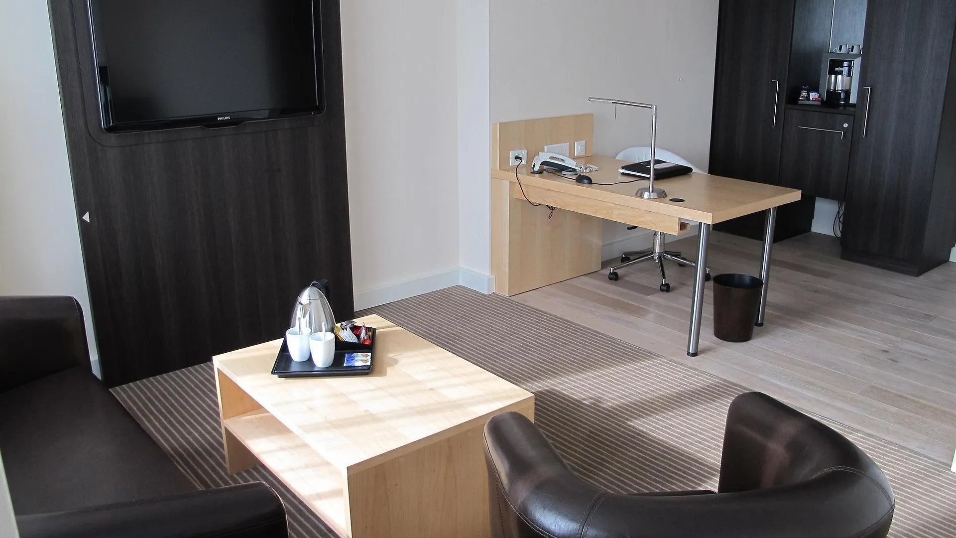 Crowne Plaza Zuerich By Ihg Otel  Zürih