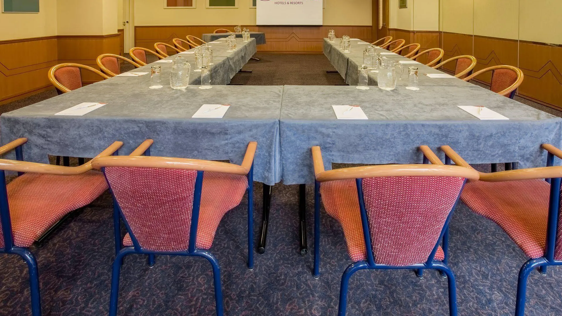 Hotel Crowne Plaza Zuerich By Ihg  Zurich